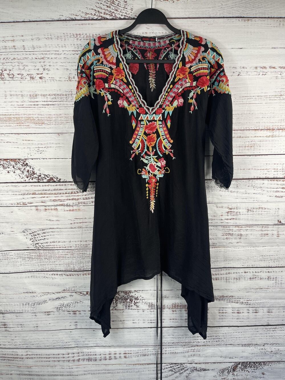 Johnny Was Shirt Women's Size XS Black Embroidered Floral Boho Tunic 3/4 Sleeve